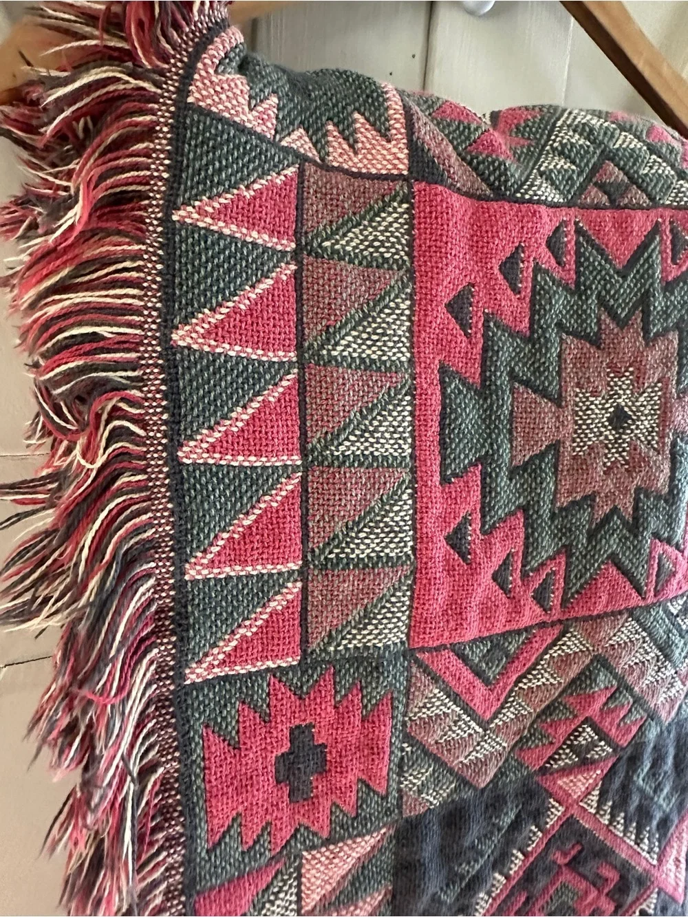Vintage Goodwin Weavers Southwestern Geometric Cotton Throw Blanket Fringe USA